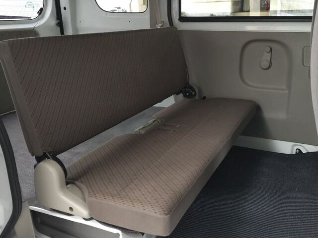 2017 Mitsubishi Minicab G auction photo 6