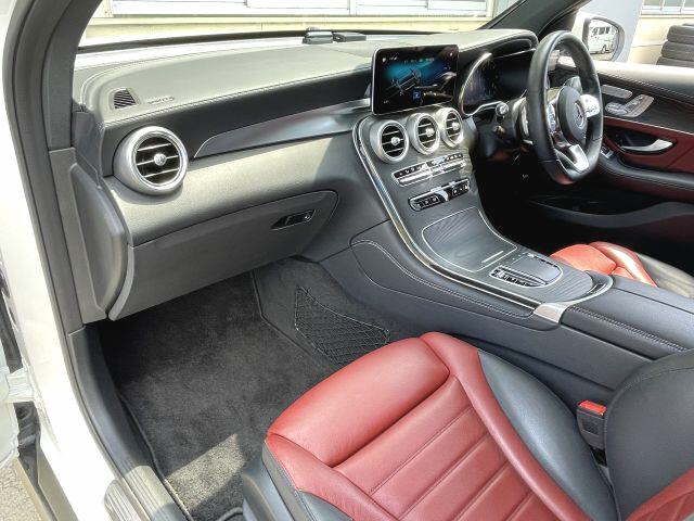 2020 Mercedes-Benz GLC220d 4MATIC AMG Line 4WD auction photo 5