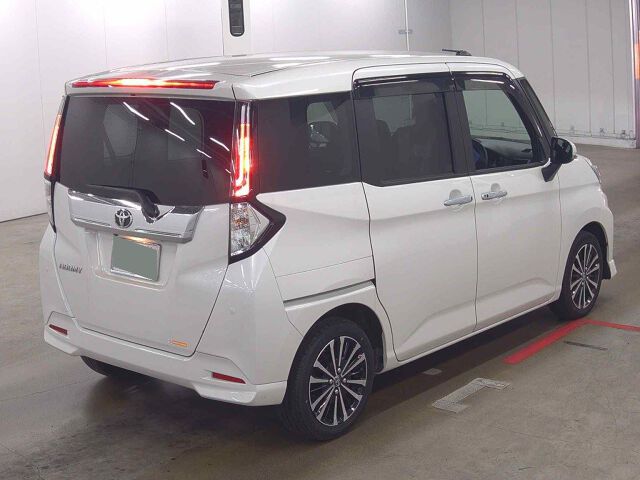 2025 Toyota Roomy カスタムG-T auction photo 5