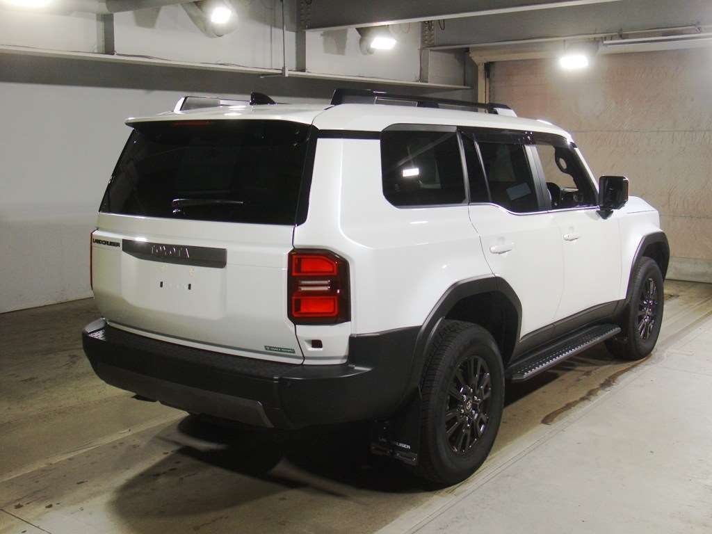 2025 Toyota Land Cruiser 250 VX 4WD auction photo 2