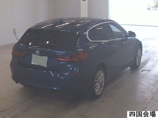2023 BMW 1 Series 118I Play auction photo 5