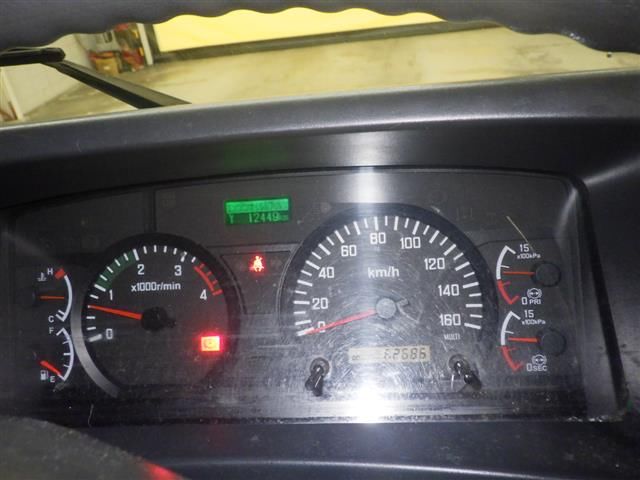 2009 Isuzu Forward Tank car auction photo 6
