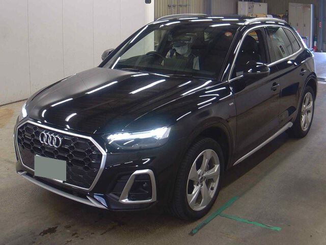 2022 Audi Q5 40TDIクワSラSラ+P 4WD auction photo 4