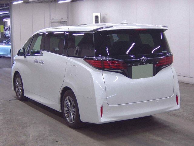 2025 Toyota Alphard Z auction photo 2