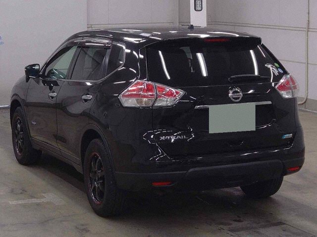 2015 Nissan X-Trail 20XHVエマブレPG 4WD auction photo 2