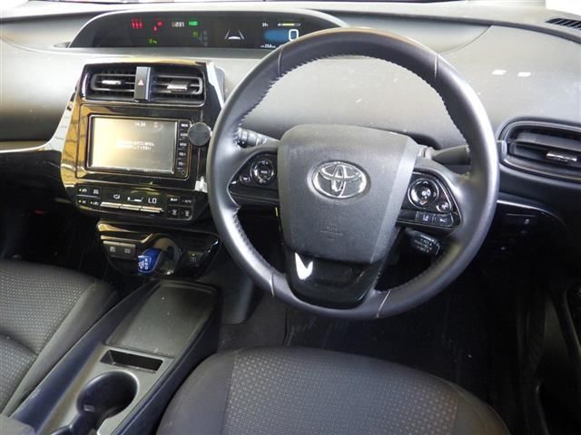 2021 Toyota Prius S auction photo 5