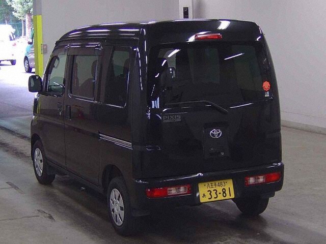 2013 Toyota Pixis Van クルーズ auction photo 2
