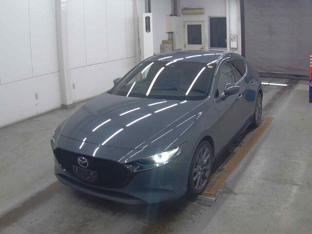 2019 Mazda 3ファストバック XD Pro-Act Touring Selection auction photo 4