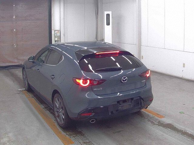 2019 Mazda 3ファストバック XD Pro-Act Touring Selection auction photo 2