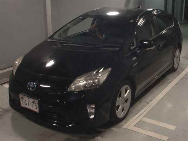2013 Toyota Prius Sツーリングセレクション auction photo 4