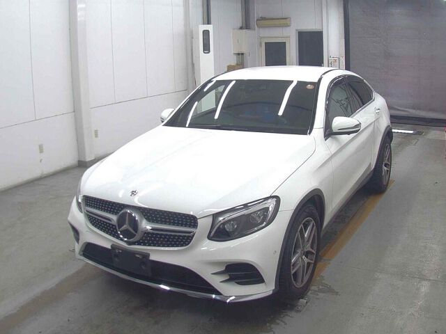 2017 Mercedes-Benz GLC GLC200 Coupe Sport auction photo 4