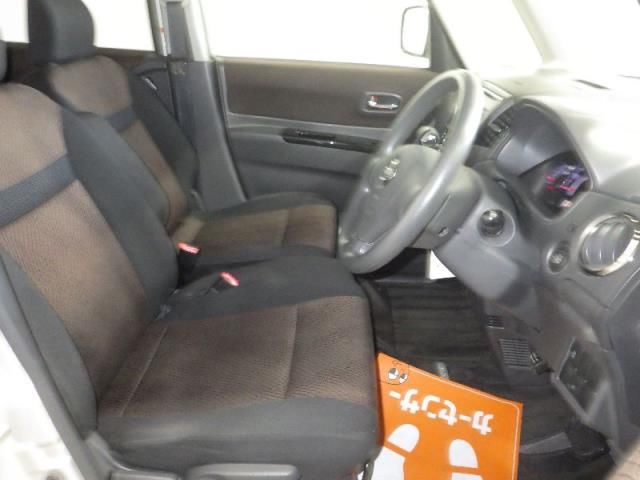2010 Nissan Roox ハイウェイスター auction photo 6