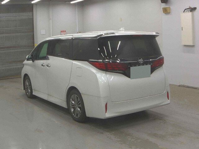 2024 Toyota Alphard Z auction photo 2