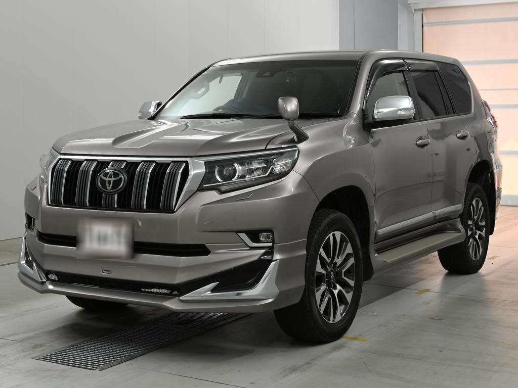 Japan Auction Vehicles 14 2022 Toyota Land Cruiser Prado TX L Package 4WD auction photo