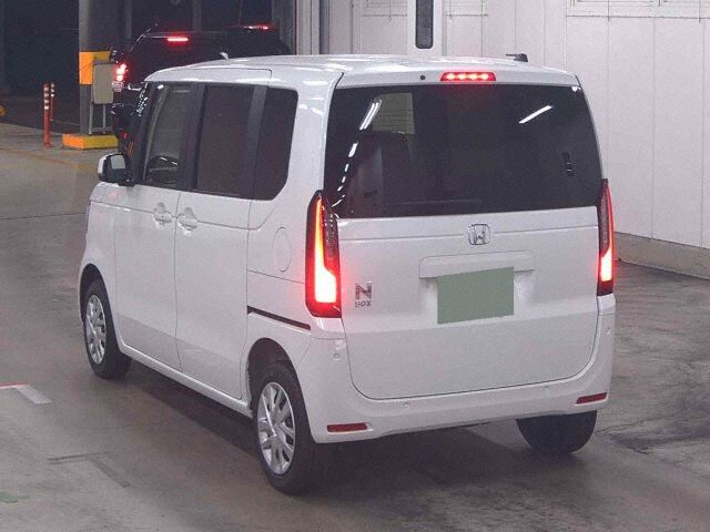 2026 Honda N-BOX Base grade 4WD auction photo 2