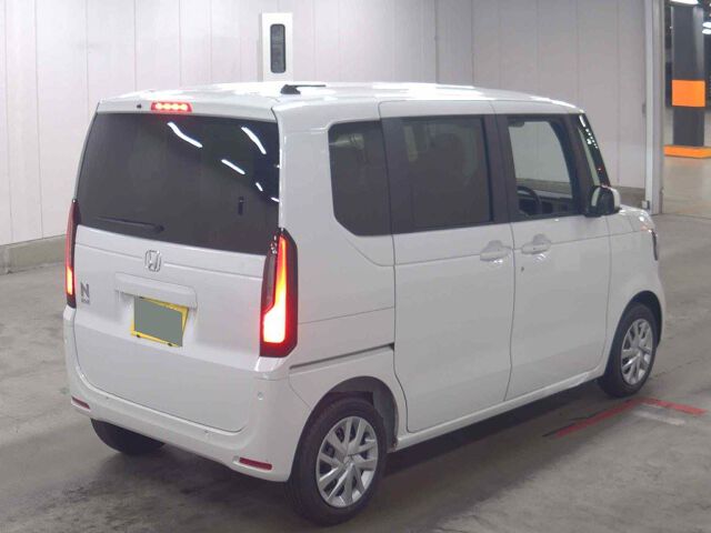 2026 Honda N-BOX Base grade 4WD auction photo 5