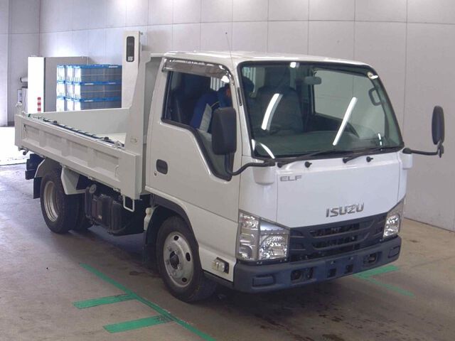 2019 Isuzu Elf Japan auction vehicle