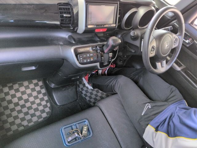 2012 Honda N-BOX G Turbo Package auction photo 3