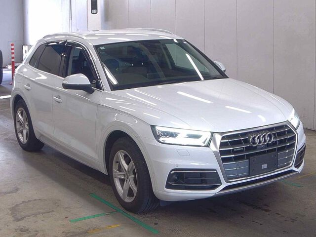 2020 Audi Q5 40TDIクワスポエア 4WD Japan auction vehicle