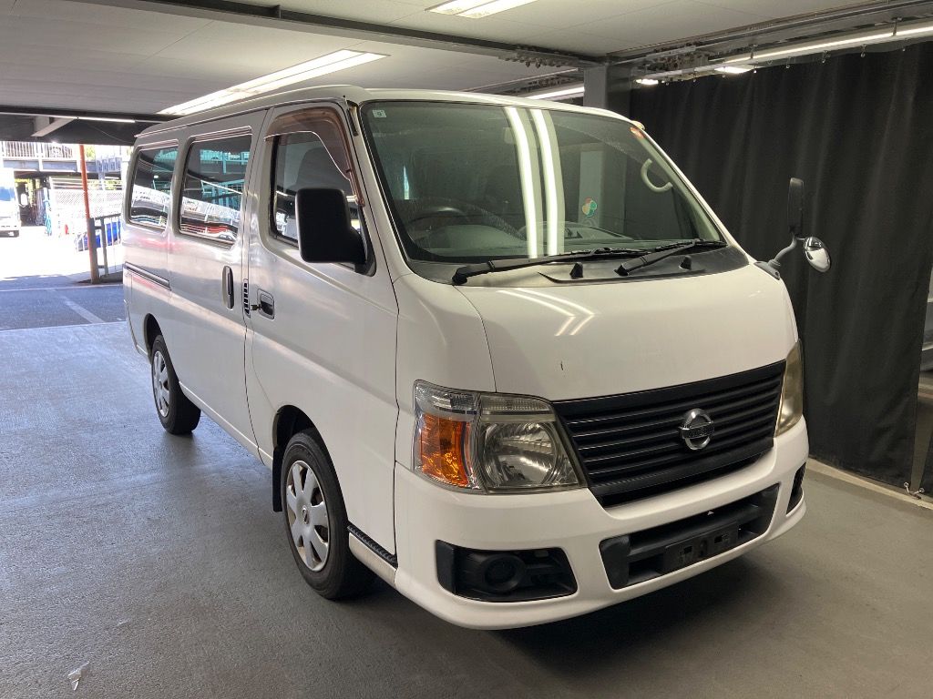 2008 Nissan V DX Japan auction vehicle