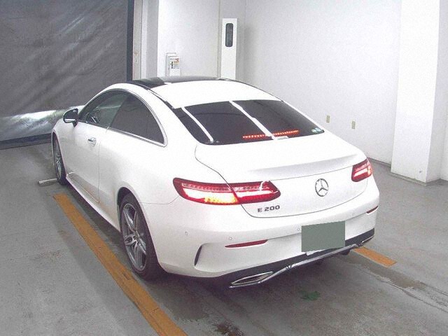 2018 Mercedes-Benz E-Class E200スポーツ auction photo 2