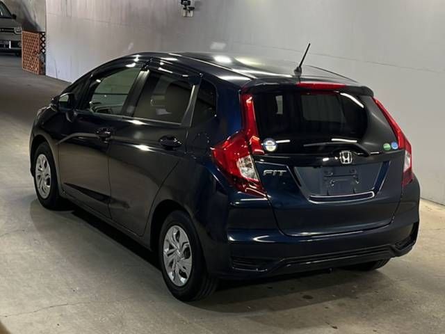 2018 Honda Fit 13G・Fパッケージ auction photo 3