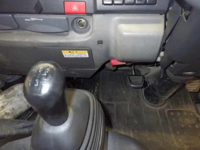 2011 Isuzu Elf コンテナ専用車 auction photo 7