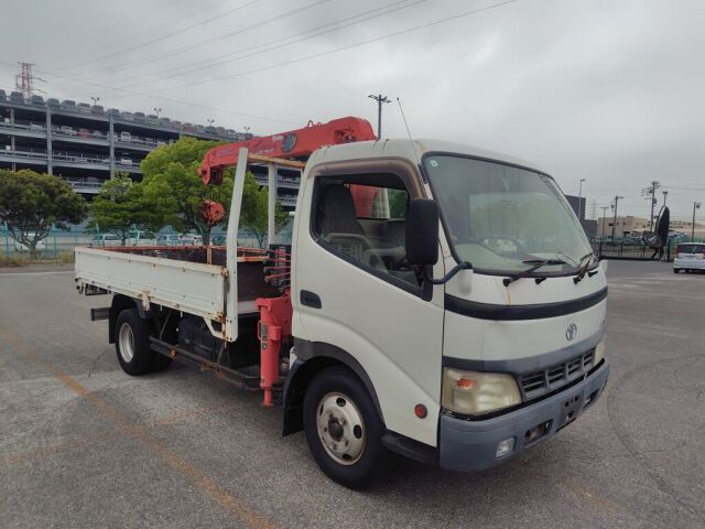 Japan Auction Vehicles 8 2006 Toyota Dyna クレーン auction photo