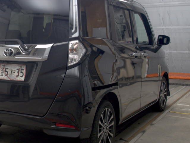 2021 Toyota Roomy Custom G-T auction photo 5