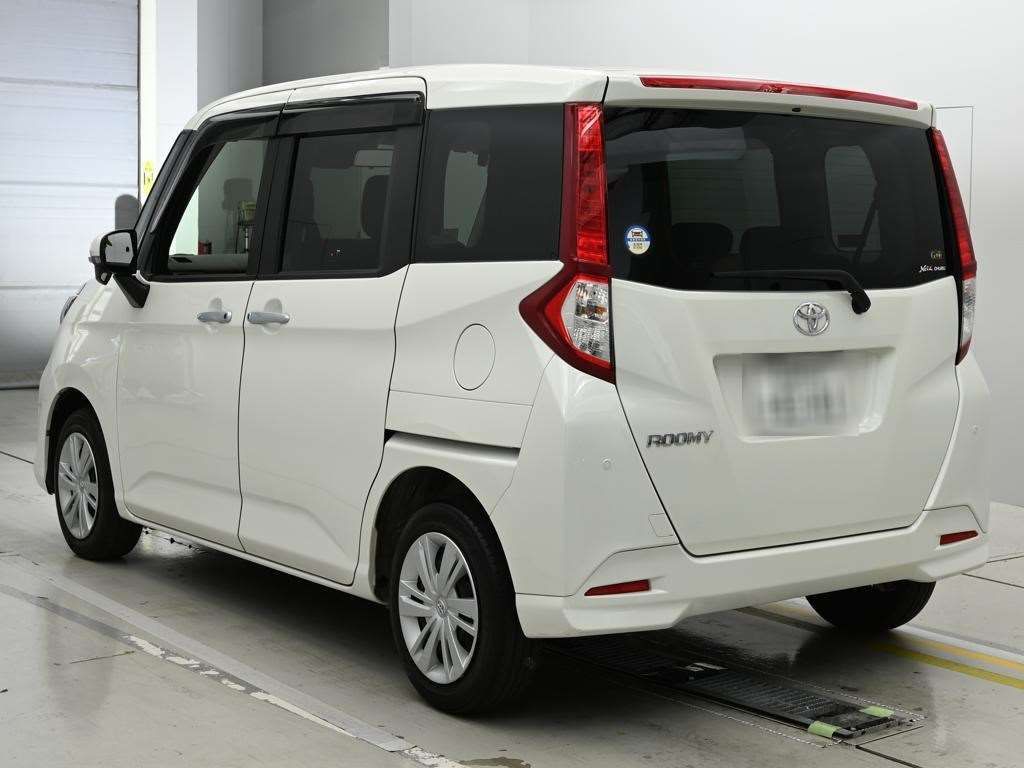 2022 Toyota Roomy G-T auction photo 6