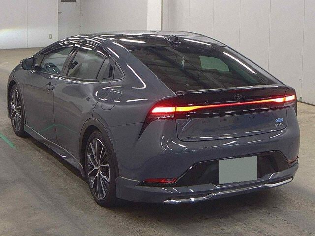 2024 Toyota Prius Z auction photo 2
