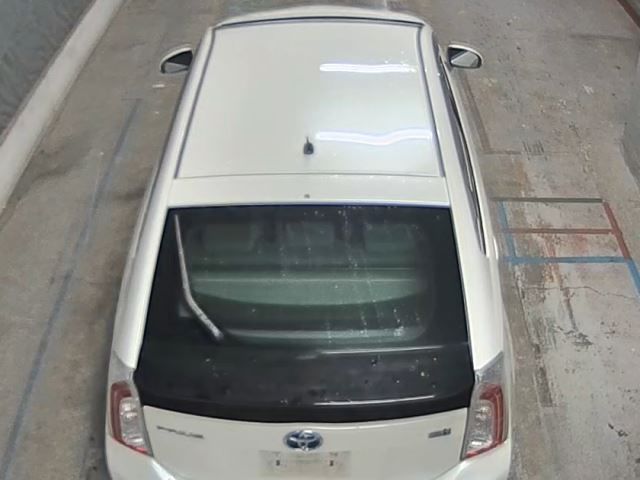 2014 Toyota Prius ワンプラ成約取消 auction photo 8