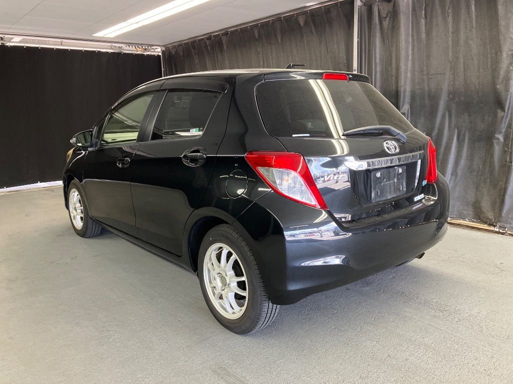 2012 Toyota Vitz U Smart Stop Package auction photo 2