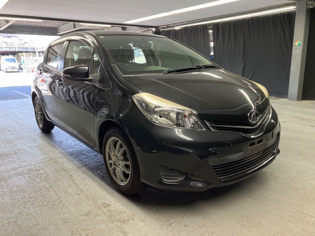 2012 Toyota Vitz U Smart Stop Package Japan auction vehicle