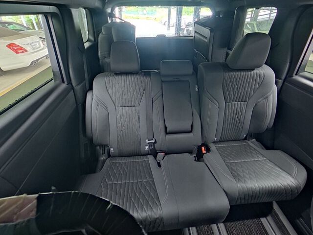 2025 Toyota Alphard X auction photo 6