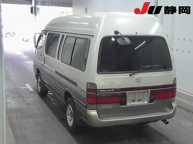 2000 Toyota Hiace 4WD グランドキャビンG-p auction photo 2