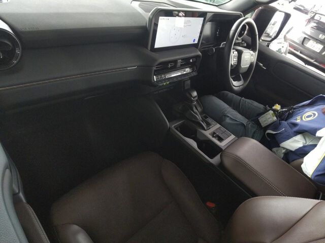 2024 Toyota Land Cruiser 250 VX First Edition 4WD auction photo 3