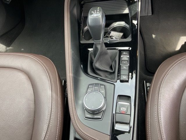 2018 BMW X1 XDRIVE 18D Xライン auction photo 4