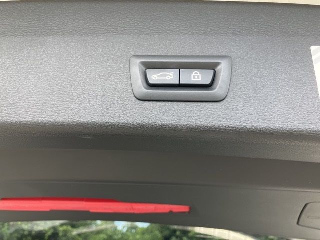 2018 BMW X1 XDRIVE 18D Xライン auction photo 16