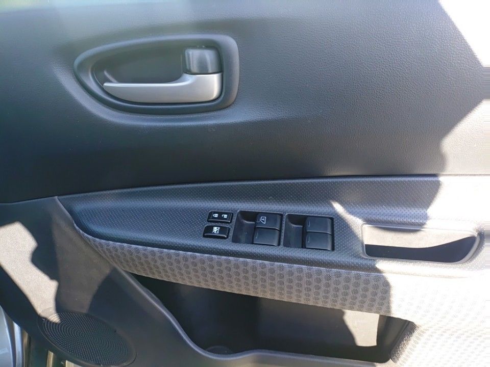 2015 Nissan ウイングロード auction photo 14