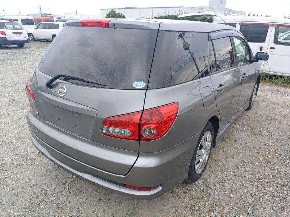 2015 Nissan ウイングロード auction photo 2