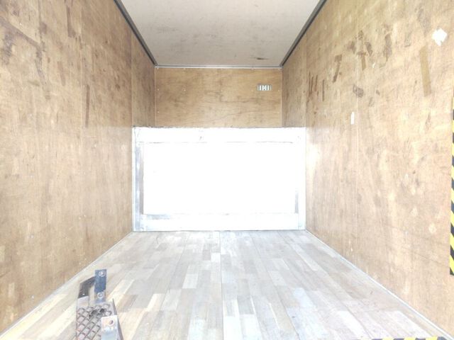 2018 Mitsubishi Fuso Canter Panel van auction photo 6