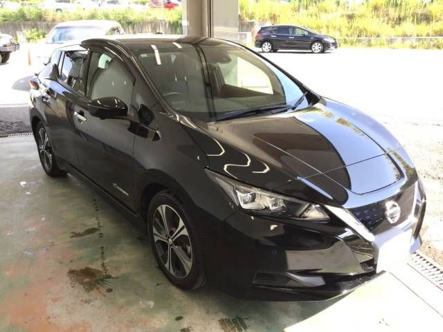 2019 Nissan Leaf X Vセレクション auction photo 2