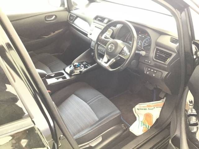 2019 Nissan Leaf X Vセレクション auction photo 5