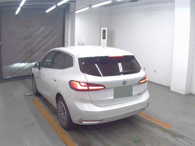 2023 BMW 2 Series 218D Actiza Ex auction photo 2