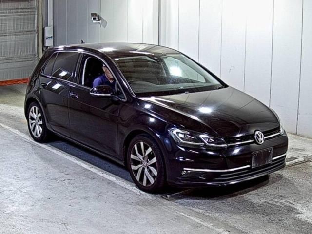 Japan Auction Vehicles 5 2017 Volkswagen ゴルフ TSIハイライン auction photo