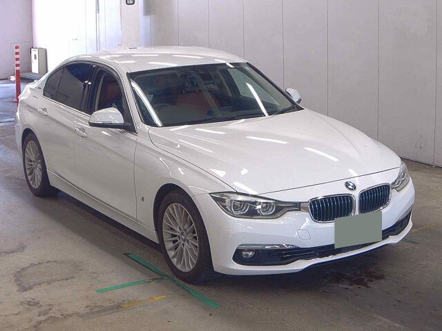 2016 BMW 3 Series 330EラグジIパフ Japan auction vehicle