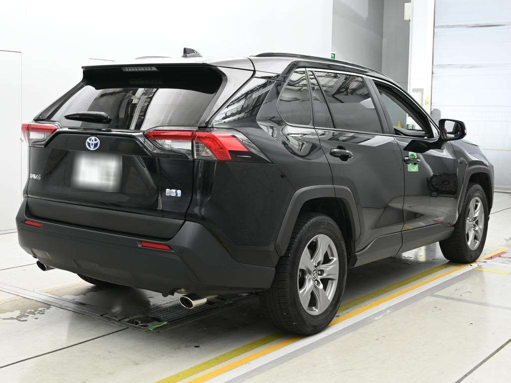 2022 Toyota RAV4 ハイブリッドX auction photo 2
