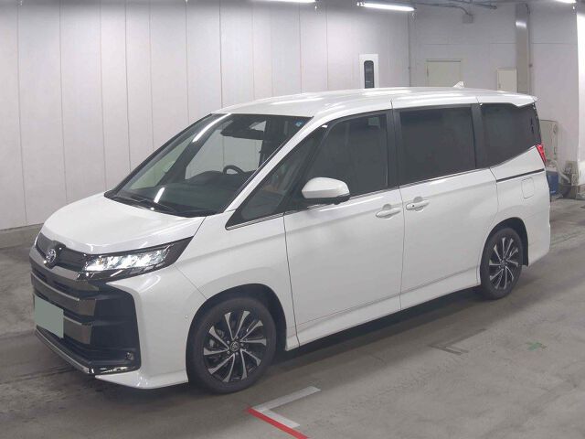 2025 Toyota Noah Hybrid S-Z auction photo 4