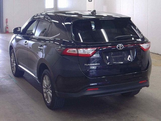 2019 Toyota Harrier progress auction photo 2